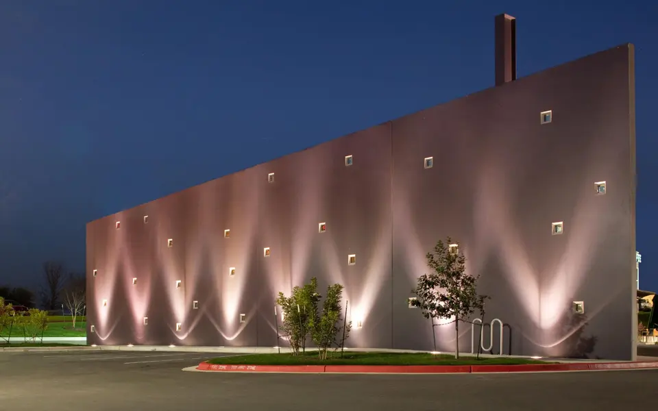 Met Retail — Workshop No. 5, Austin