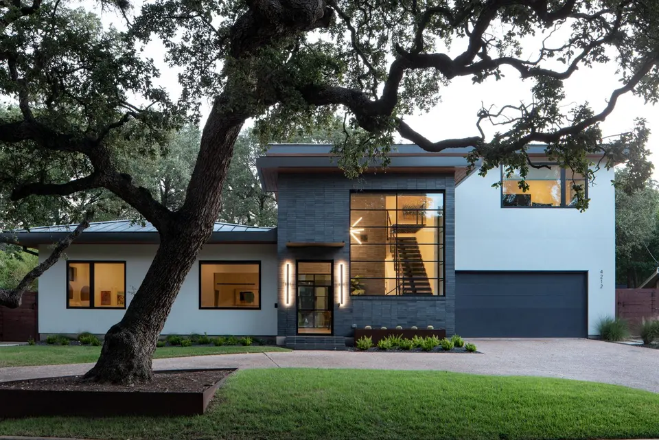 Venado — Workshop No. 5, Austin
