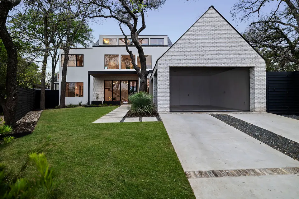 Heritage Way — Workshop No. 5, Austin
